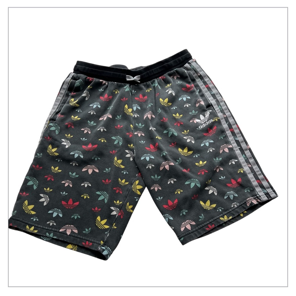adidas Kids' Distressed Black Trefoil Multicolor 3-Stripe Logo Shorts SZ YL